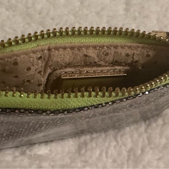 Deux Lux Silver Sequin Coin Wristlet - Picture 2 of 7